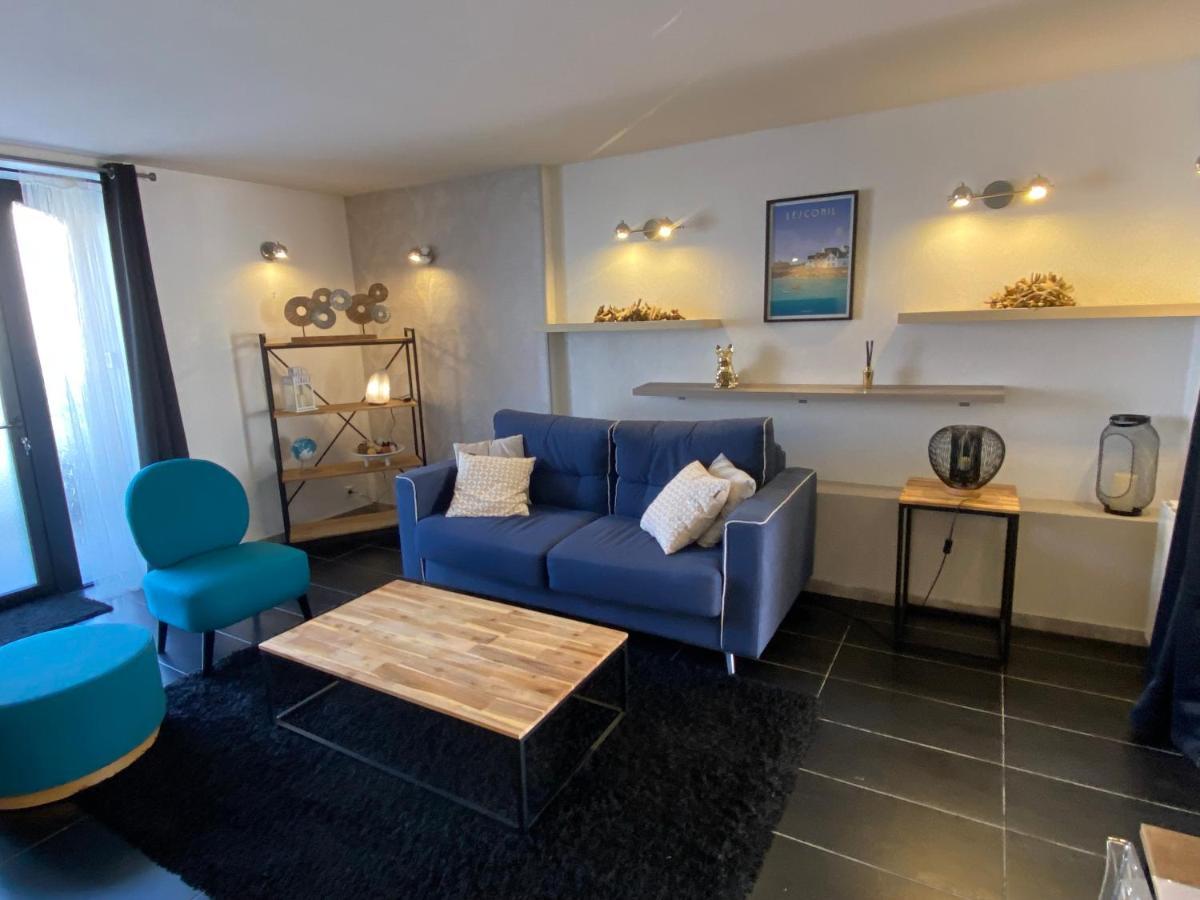 Appartement En Entree De Ville Avec Balneo Pont-lʼAbbé Buitenkant foto